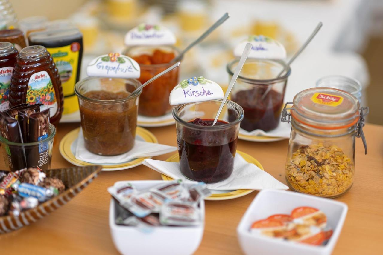 Hotel Minerva Fryburg Bryzgowijski Zewnętrze zdjęcie