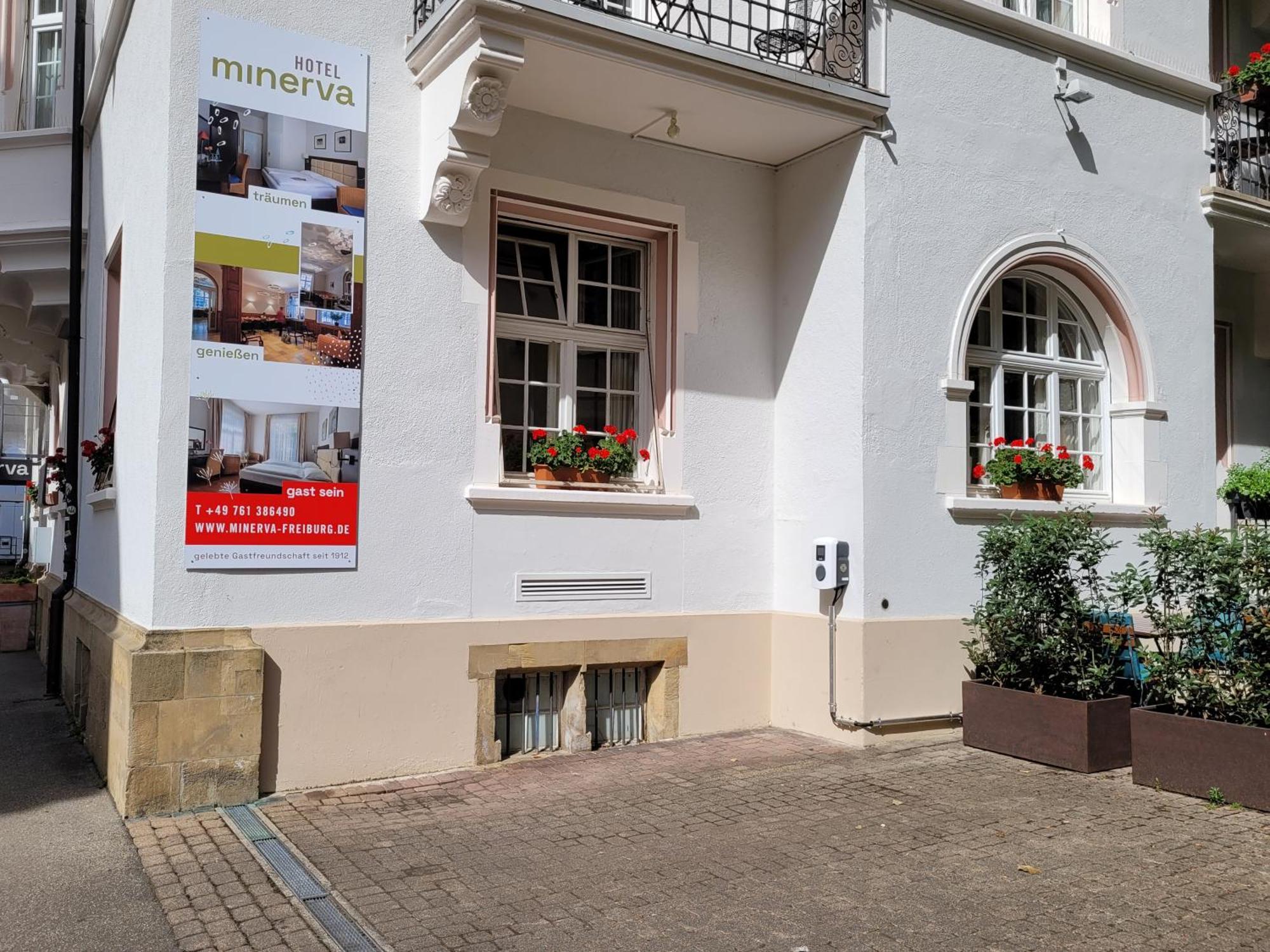 Hotel Minerva Fryburg Bryzgowijski Zewnętrze zdjęcie